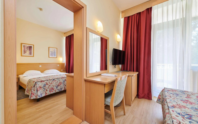 Hotel Aurora Plava Laguna