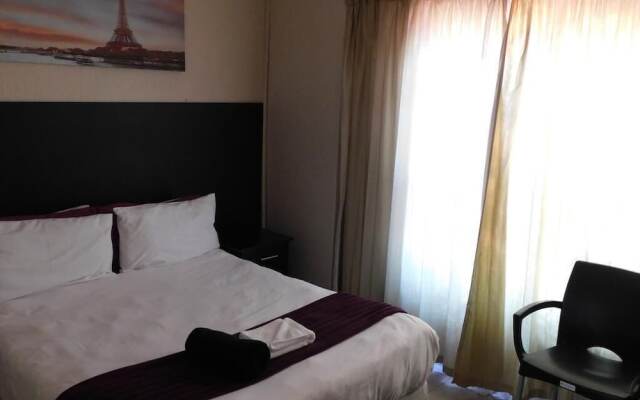 Savannah Guest House