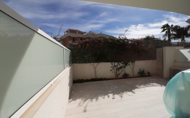Comfortable Holiday Home in Pozzallo With Balcony