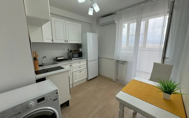 Apartments on Khudyakova street 7