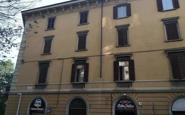 Room Center Station 2