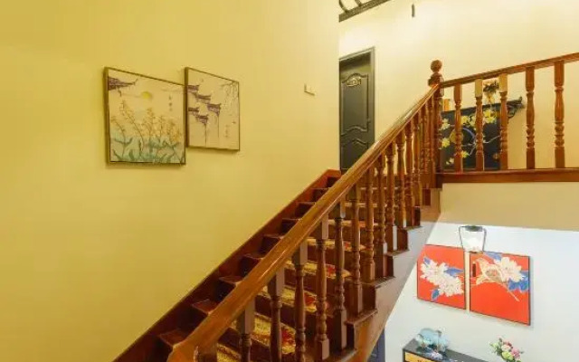 Zhouzhuang Shuimu Private Holiday House