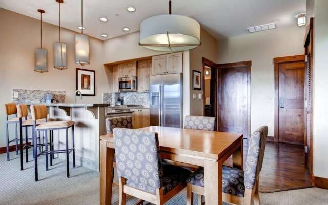 Luxury 2 Bedroom Ski in, Ski out One Ski Hill Residence Located at the Base of Peak 8 with Outdoor Plaza