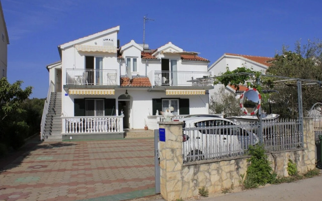 Vik - 250 m From Beach - A1