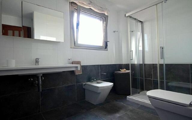 MarLenghi Apartments 3B