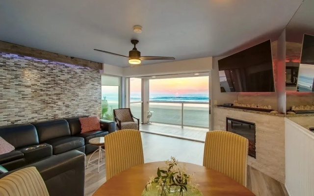 Beachside Getaway 4 2 Bedroom Condo