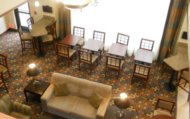 Staybridge Suites East Stroudsburg - Poconos by IHG