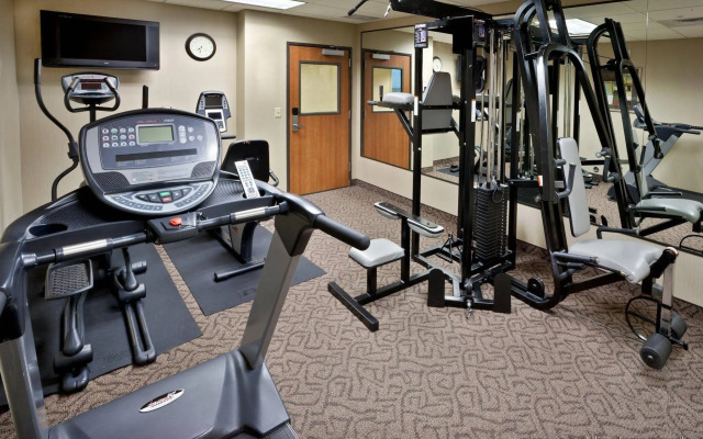 Holiday Inn Express & Suites Nampa - Idaho Center by IHG