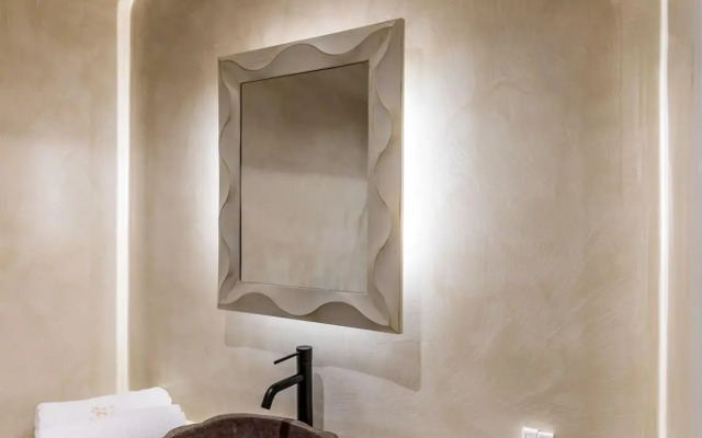 Marvarit Suites