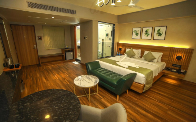Grand Palace Hotel & Spa – Guest Rooms – Yercaud