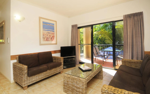 Nautilus Holiday Apartments