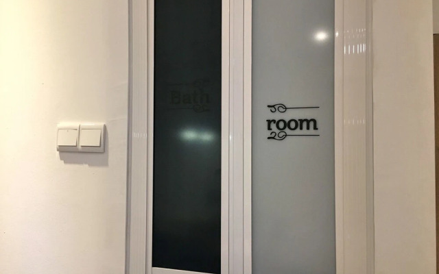 iBook7 - 2 Bedroom Gurney Studio Suite by iBook Homestay