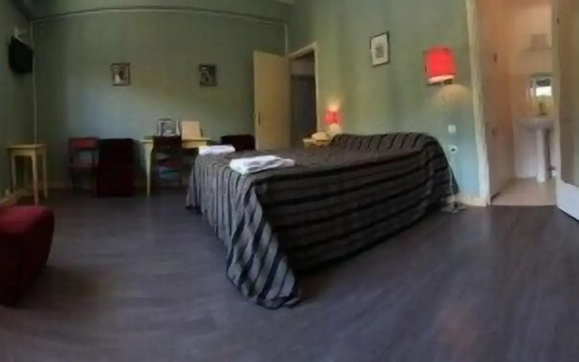 Hotel Bayle