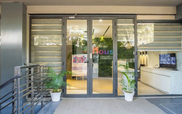 Housr Sector 42 Gurgaon Golf Course Road