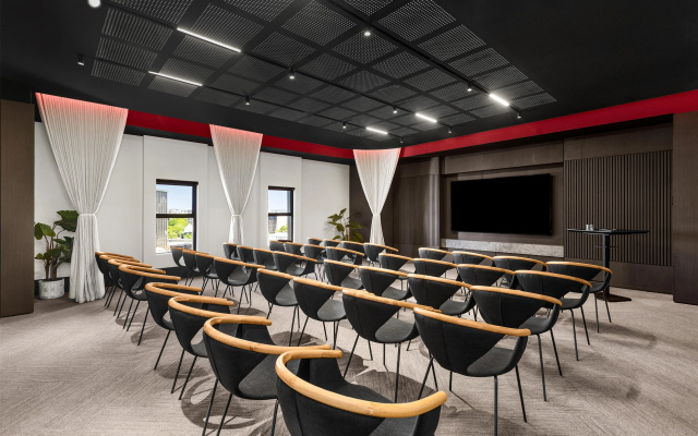 Radisson RED Auckland
