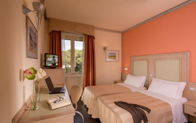 Hotel Mediterraneo