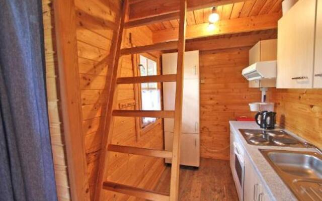 Holz_Ferienhaeuser Rechlin SEE 9800