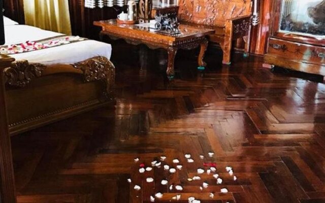 Myanmar Beauty Hotel 2