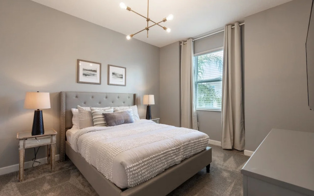 840dsd-the Retreat At Championsgate 7 Bedroom Home by RedAwning