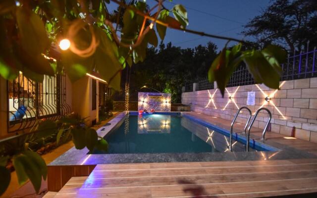 2Bhk Hill View