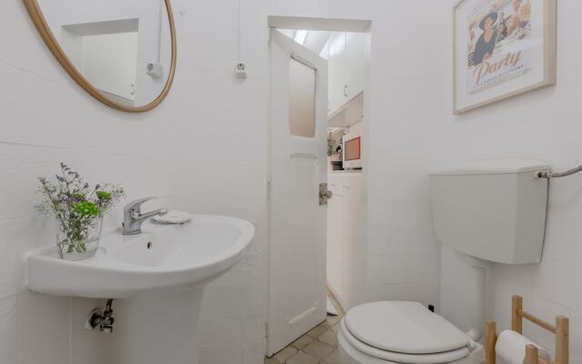 Typical Alfama Apartment, By TimeCooler