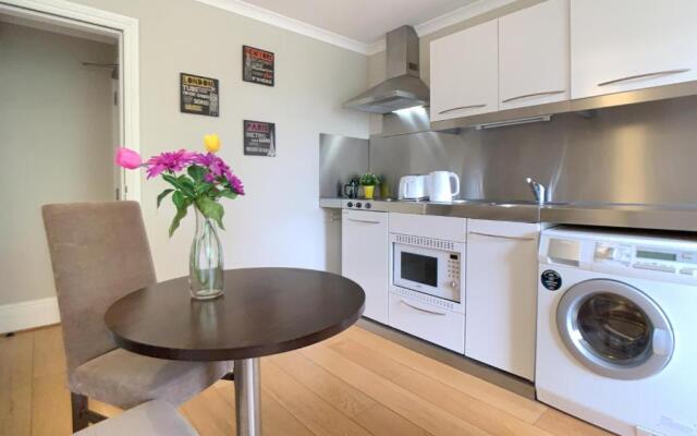 Queen Victoria Apartments