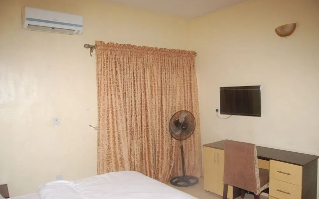 Bella Rose Hotel