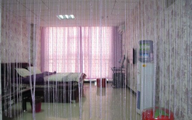 Shijiazhuang Love Nest Theme Apartment Hotel