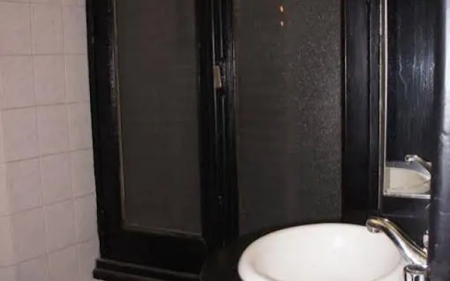 Hotel America