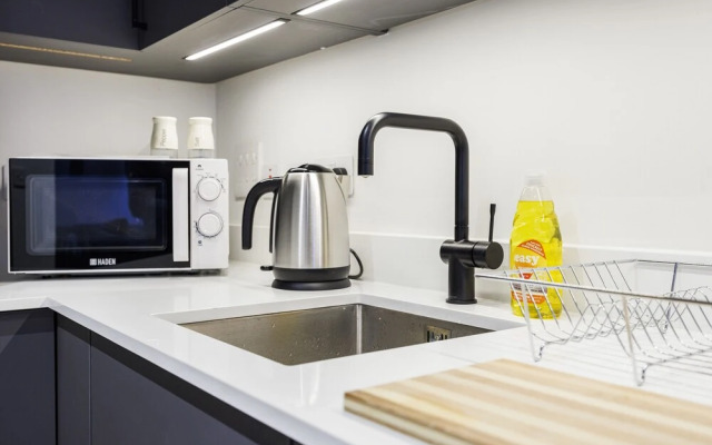 Luxurious Apartments in LONDON, SK