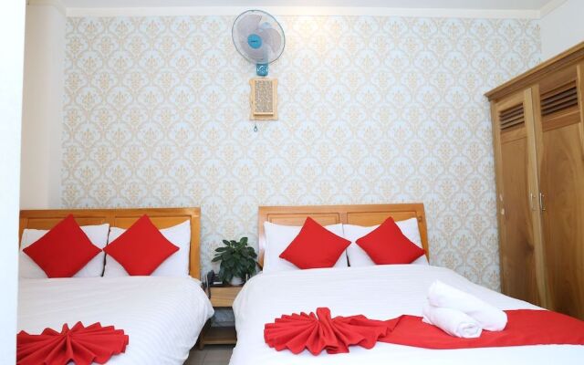 Huong Moc Hotel 2