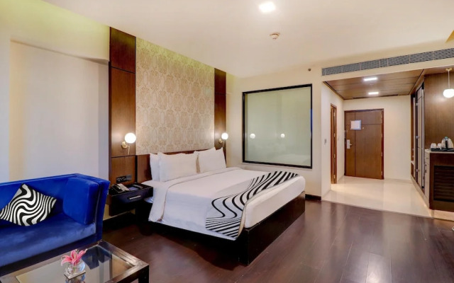 5 By Oyo Metropolitan