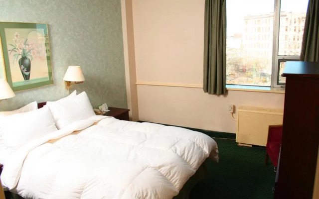 The Marlborough Hotel