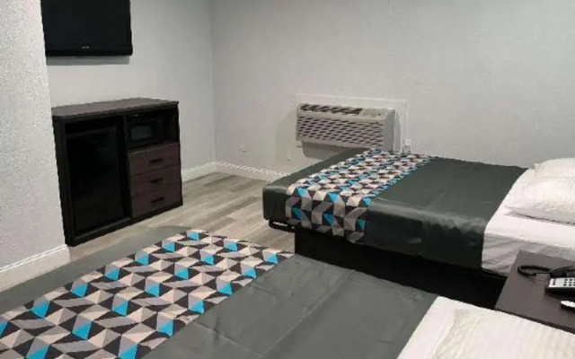 Rodeway Inn Palestine