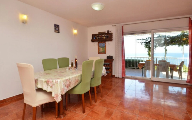 House Julije