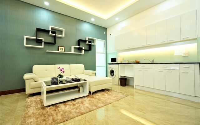 HoLo Garcerie Saigon Serviced HomeStay