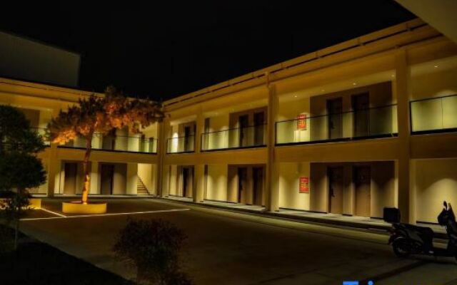 Wuyue Homestay (Longmen Grottoes)