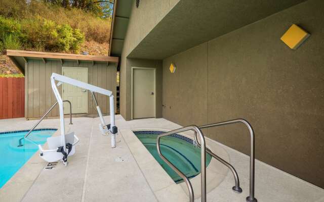 Best Western Willits Inn