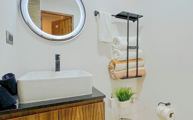 Increible y Moderno Ph Studio Naia C35