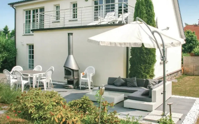 Amazing Home in Beckerwitzhohenkirchen With 3 Bedrooms, Jacuzzi and Wifi