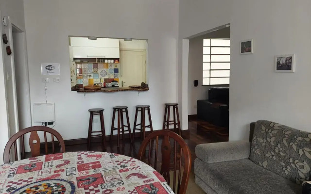 90m NO CORAÇÃO DE CURITIBA 2 quartos