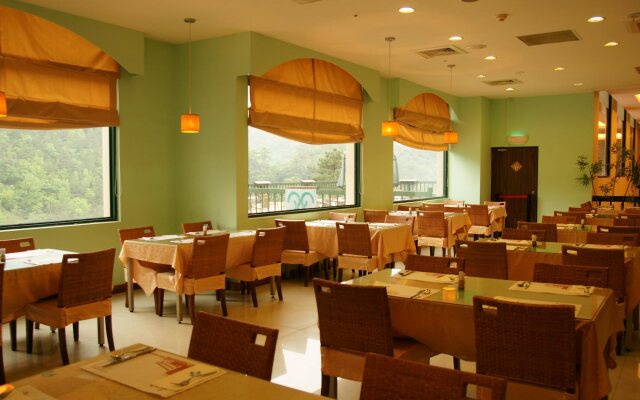 Hoya Resort Hotel Wuling
