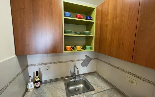 Exclusive studio, great location