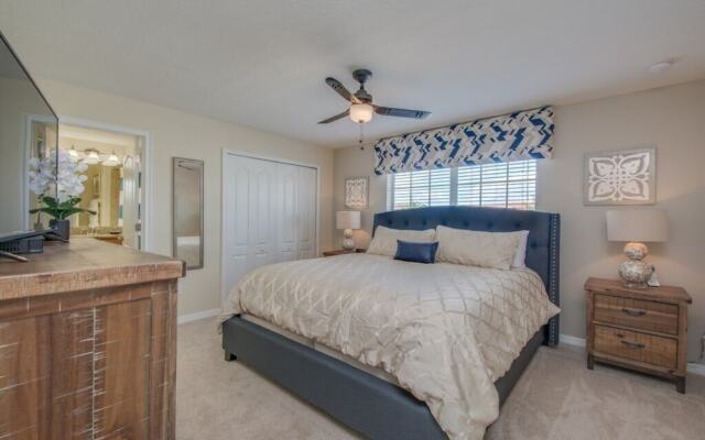 Fully Equiped 4 Bedroom Villa