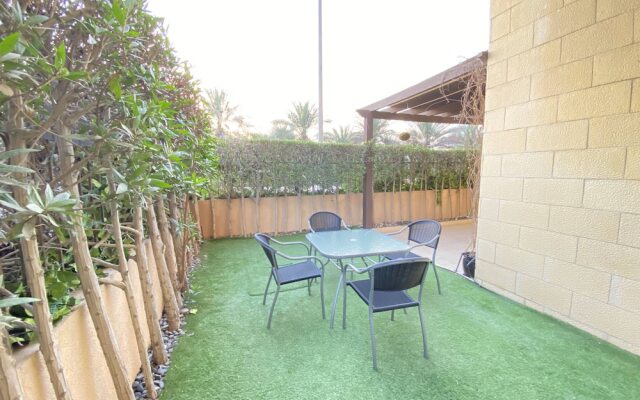 Lux BnB 2BDR Private Garden