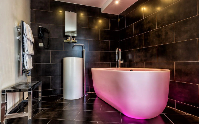Atelier Montparnasse Hotel