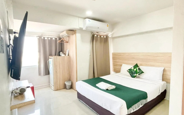 Beach Garden Hotel