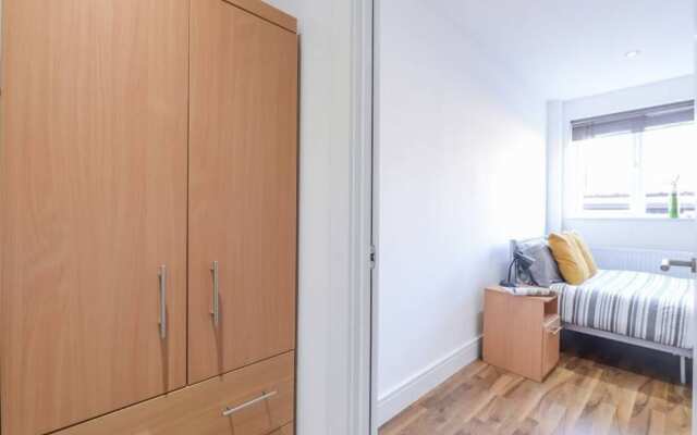 GSES Suite 11B
