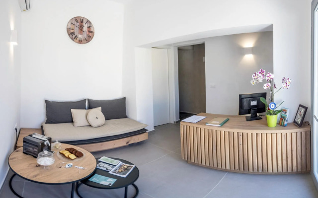 Oro Suites