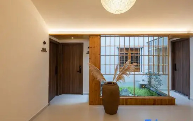 Yike Boutique Hotel